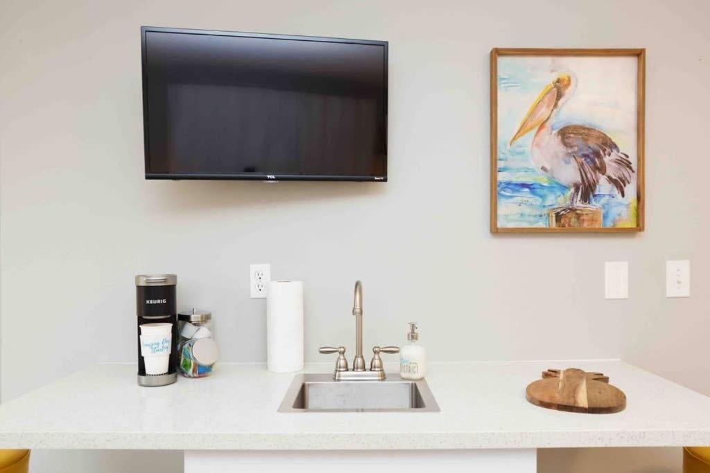 #Stayinmydistrict Hyde Park King Studio Suite Μπόιζ Εξωτερικό φωτογραφία