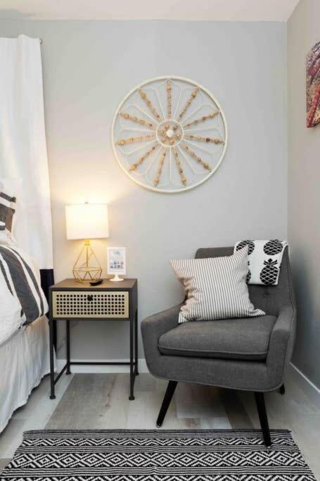 #Stayinmydistrict Hyde Park King Studio Suite Μπόιζ Εξωτερικό φωτογραφία